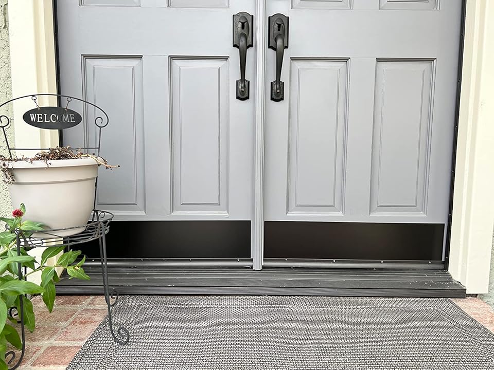 Deck the Door Decor