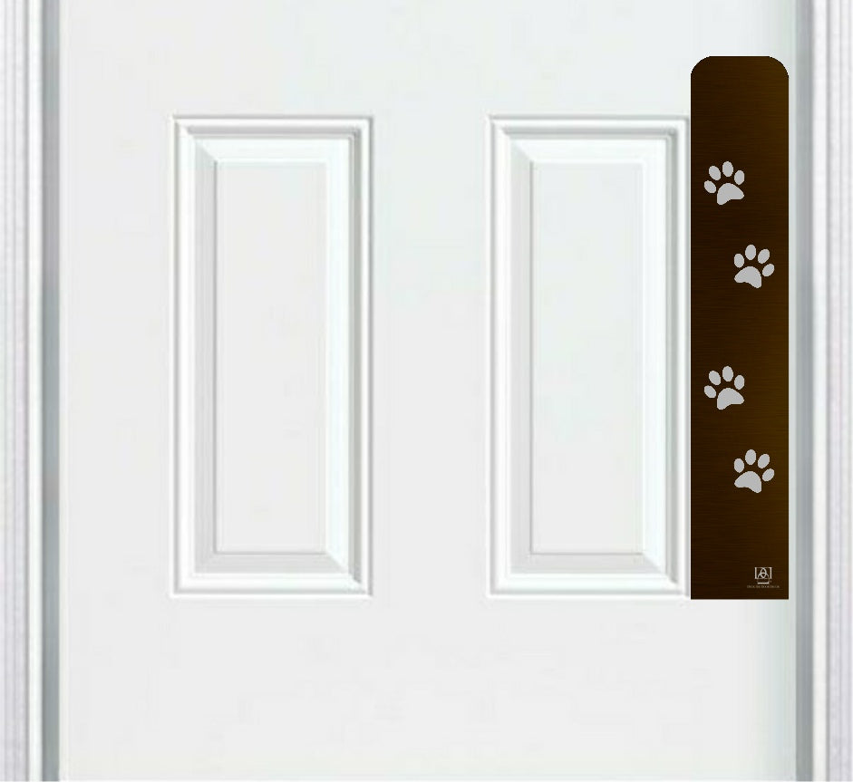 Door guard shop plate for dogs